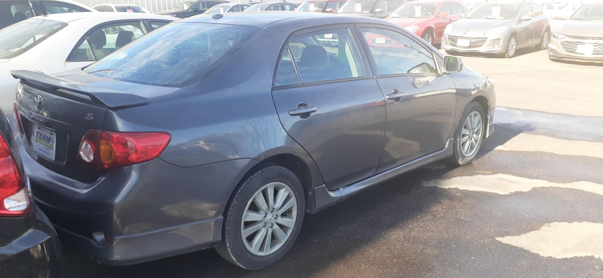 2009 Toyota Corolla (1NXBU40EX9Z) , located at 2015 Cambell Street, Rapid City, SD, 57701, (605) 342-8326, 44.066433, -103.191772 - CARFAX AVAILABLE - Photo#3